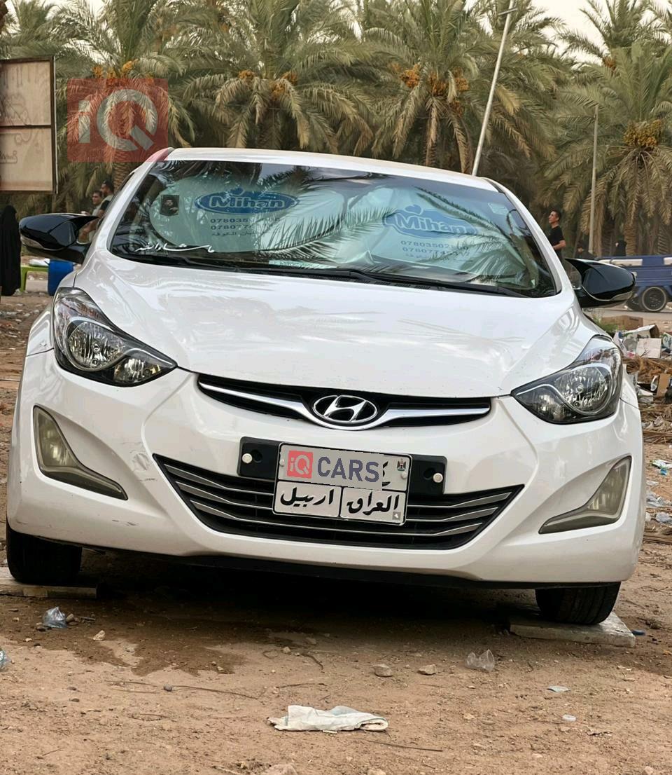 Hyundai Elantra